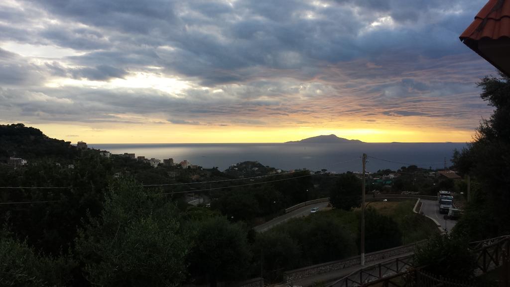 Villa Talea SantʼAgata sui Due Golfi Buitenkant foto